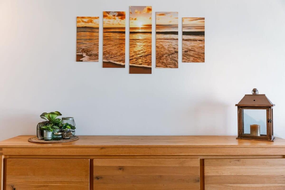 Huswell - Beachfront Apartment In Zeebrugge Exterior photo